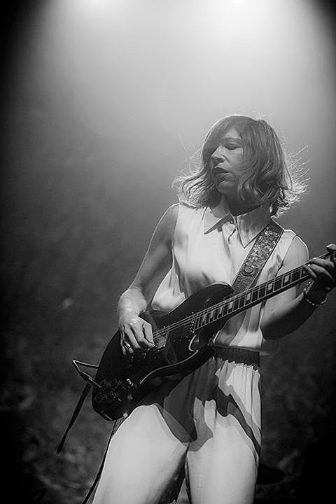 What’s going on Thursday? (Sleater-Kinney, Swans, This Will Destroy You, Gaslight Anthem, John Reis, Seoul & more)