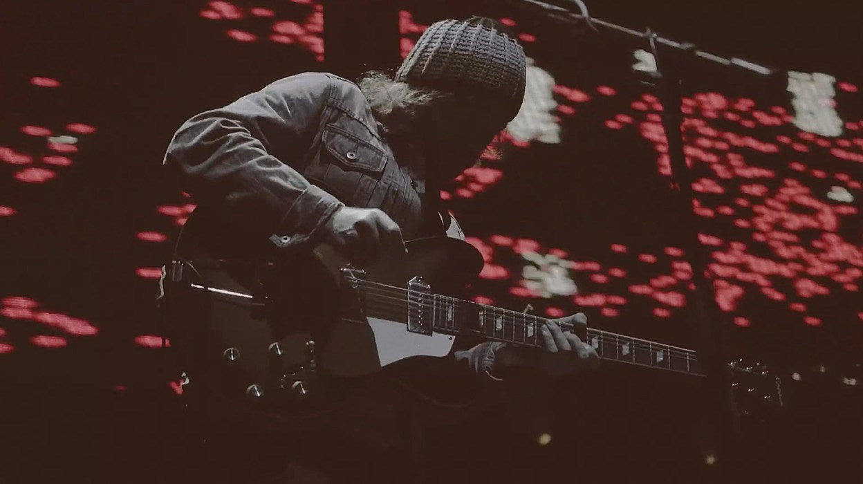 watch Slowdive @ NRMAL; catch them in Austin, Atlanta, Greece, Czech Republic