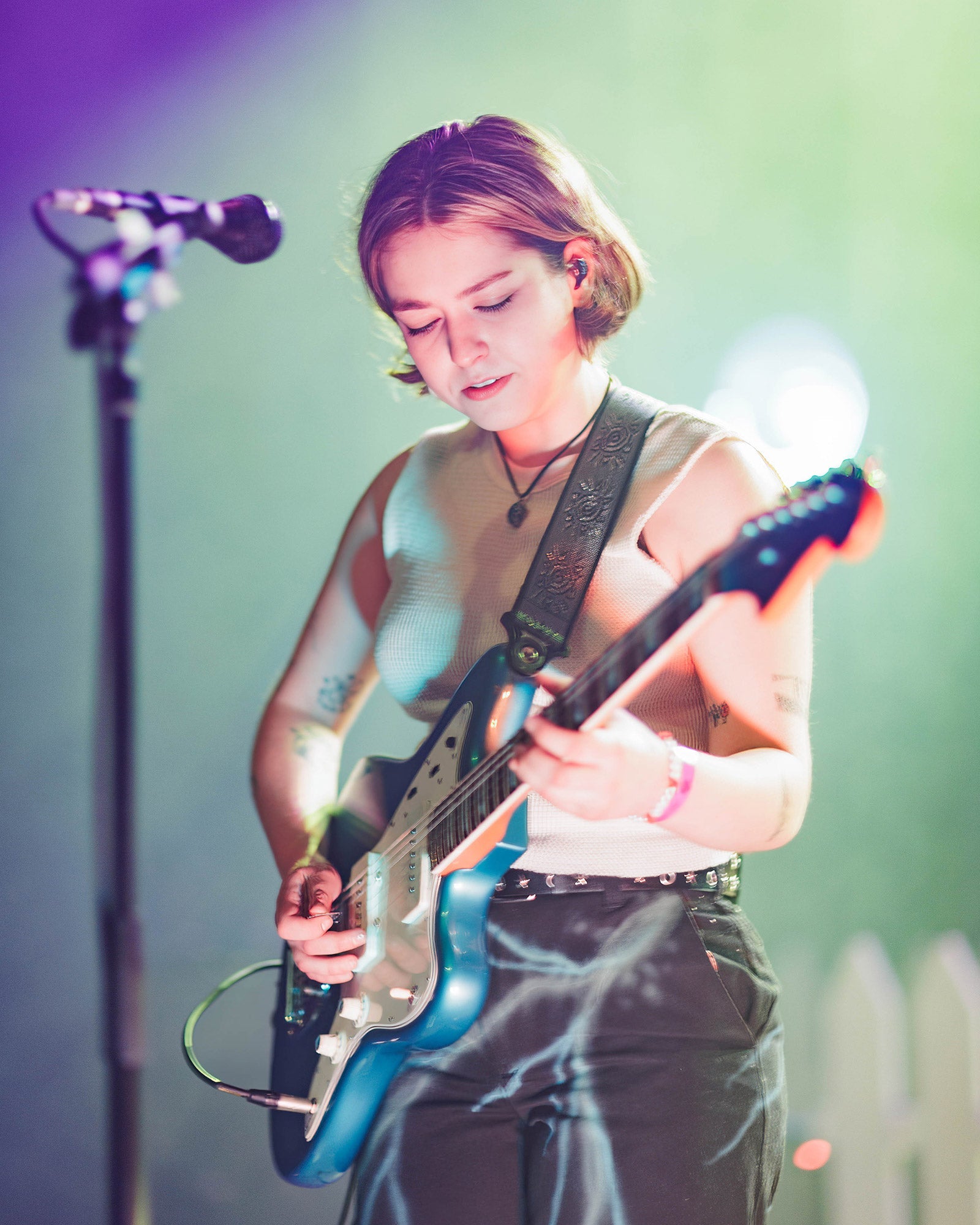 Snail Mail played Brooklyn Paramount with Sharp Pins & @ (pics, video)