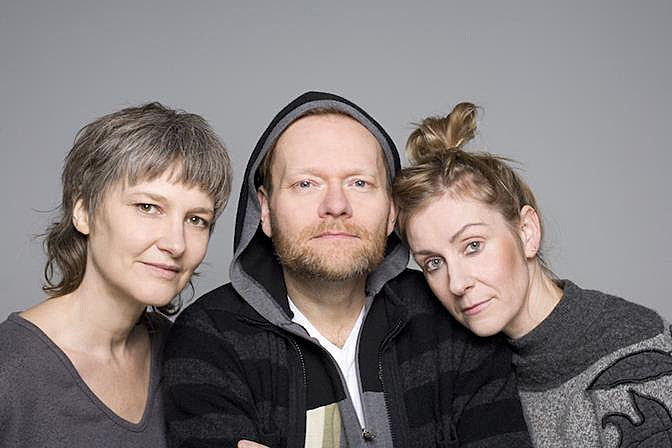 Carey Mercer & other Frog Eyes members prep debut LP as Soft Plastics, share song