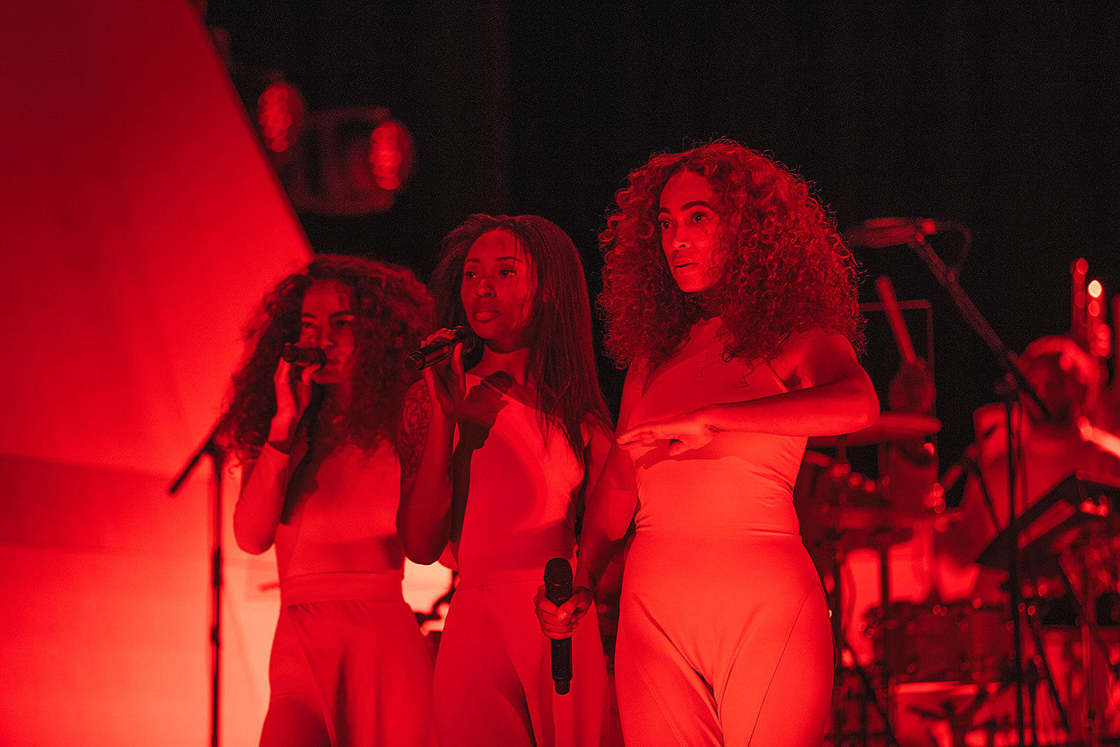 review: Solange dazzled Radio City w/ Earl Sweatshirt, Sun Ra Arkestra & Chassol