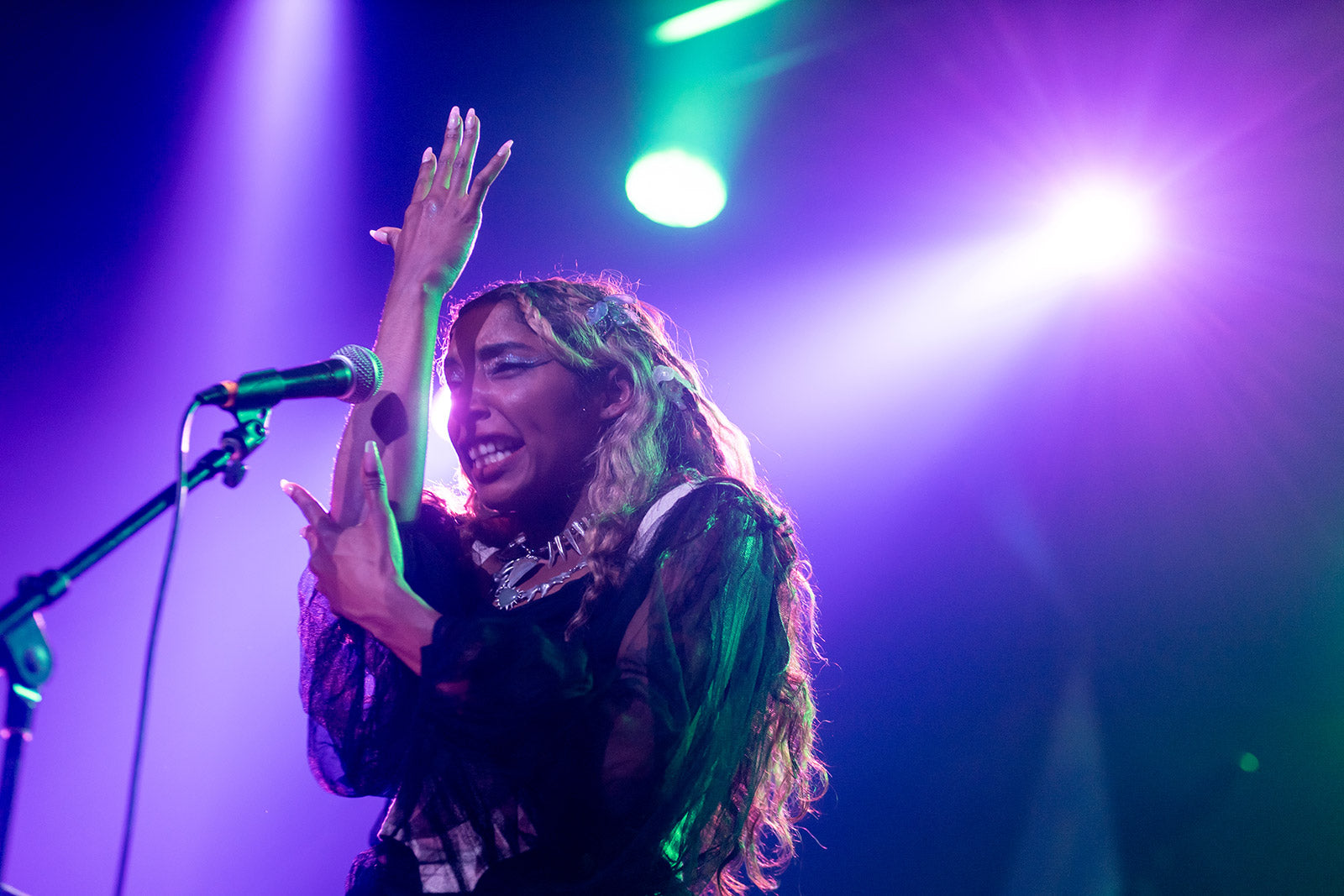 SPELLLING played Elsewhere with Rahill (pics, video)