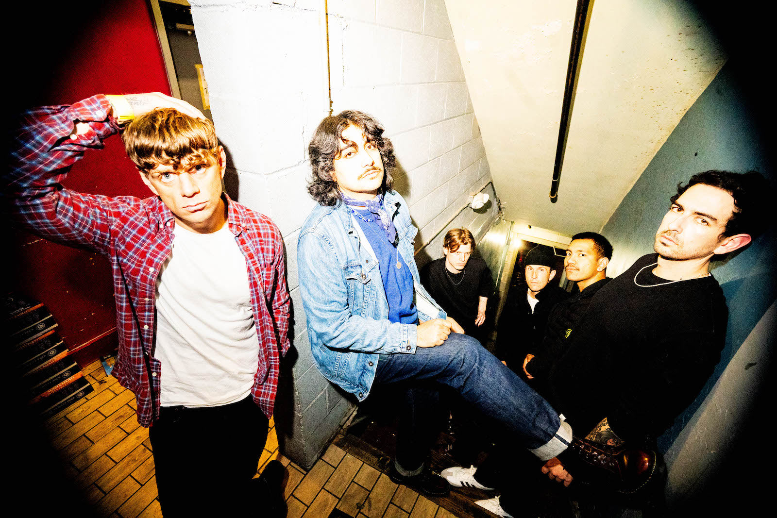 Spiritual Cramp & White Reaper announce split-7″ & tour dates (hear “Say Whatever You Mean”)