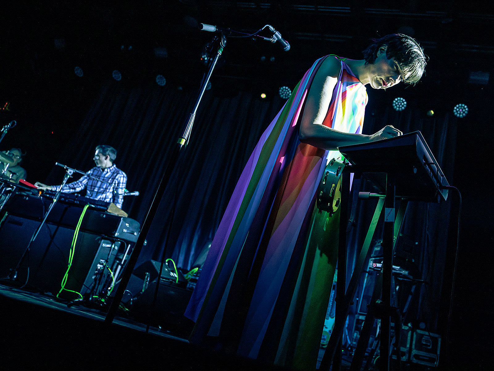 Stereolab played 2 nights at Brooklyn Steel (pics, setlist, video)
