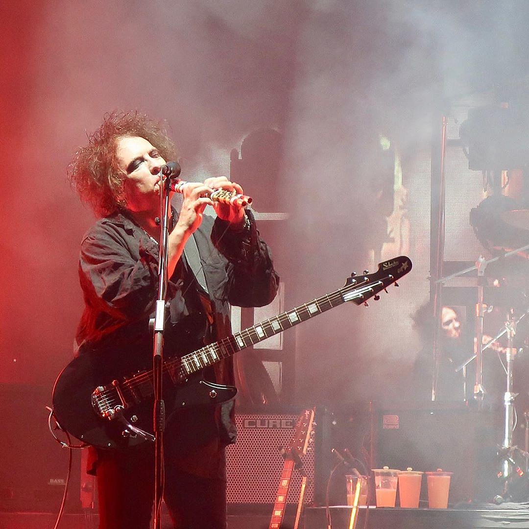watch The Cure’s full Pasadena Daydream set