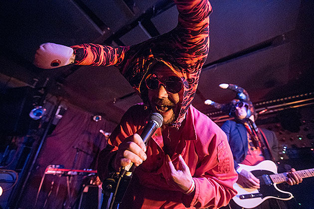 Future Islands offshoot The Snails played Baby’s All Right (pics, setlist), play Mercury Lounge tonight