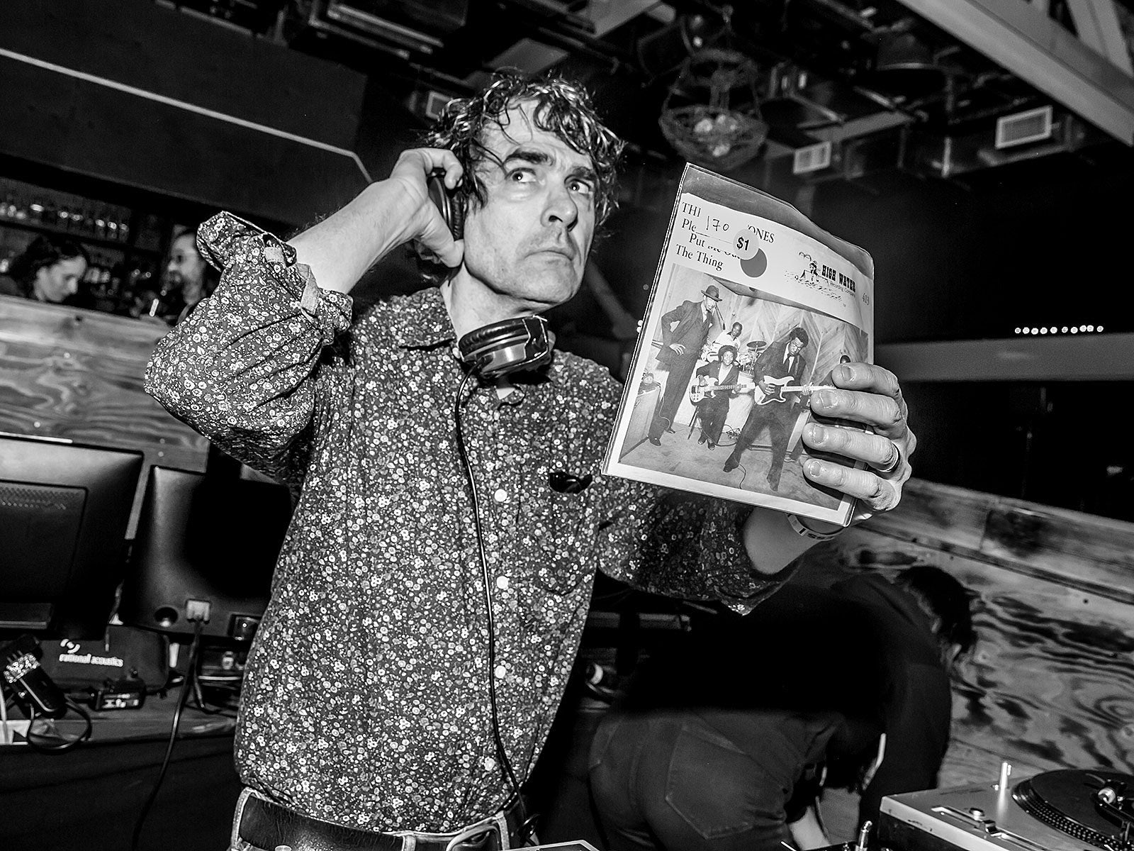 Jon Spencer preps solo debut, touring w/ Melvins (listen to “Do the Trash Can”)