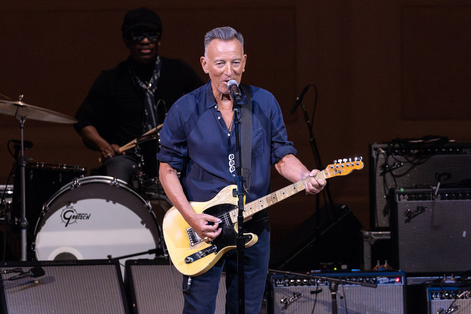 Bruce Springsteen covers “A Rainy Night in Soho” for Shane MacGowan tribute LP ft. Tom Waits, Dropkick Murphys, more