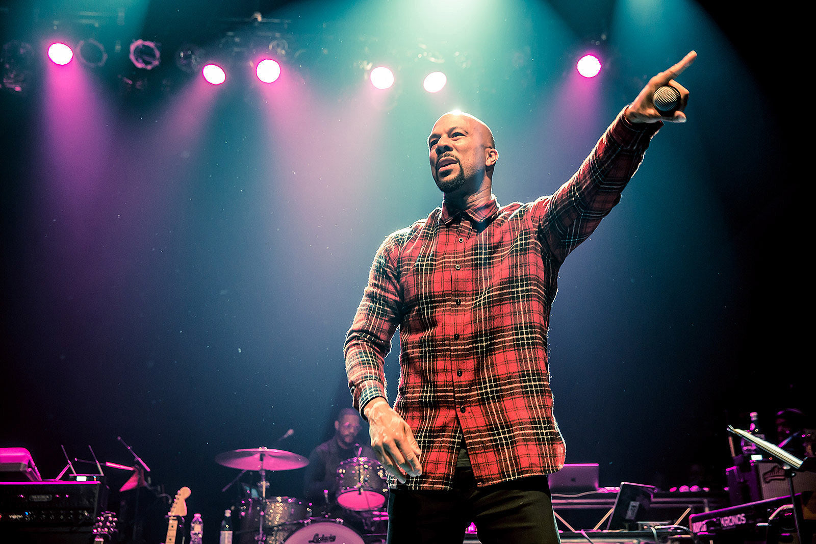 Common, T.I., Mick Jenkins, Leon Bridges & more tapped for Juneteenth livestream special