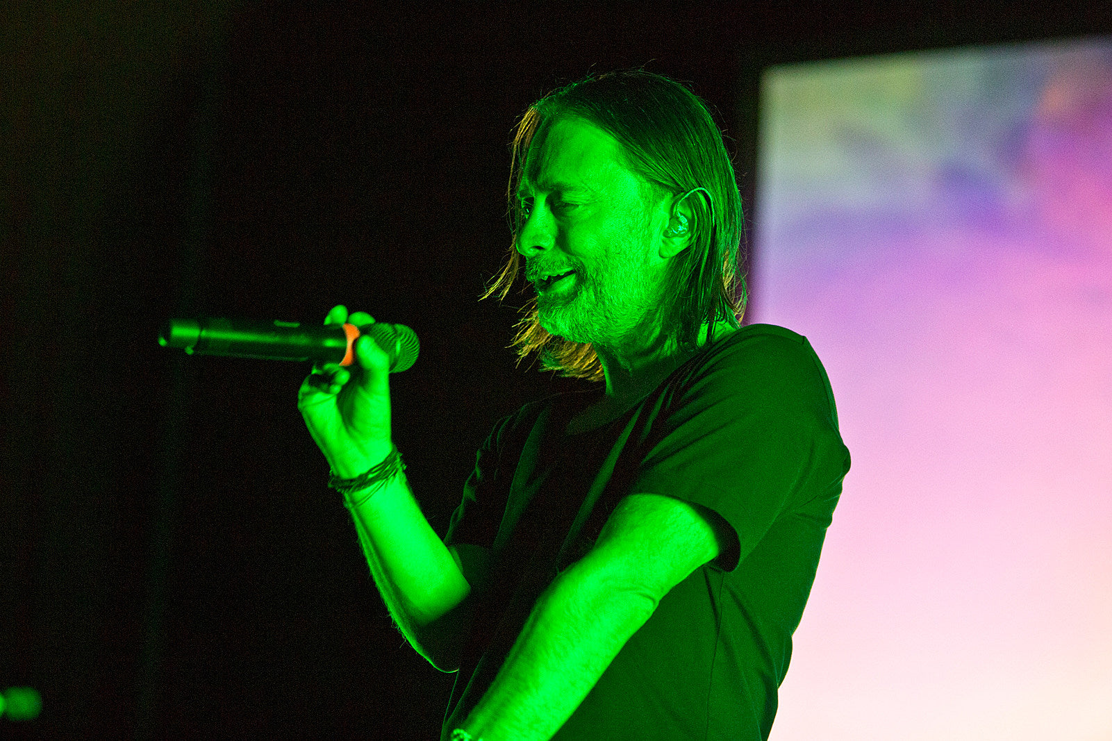Thom Yorke shares new video, made live debut of “Daily Battles” in LA (video, setlist)