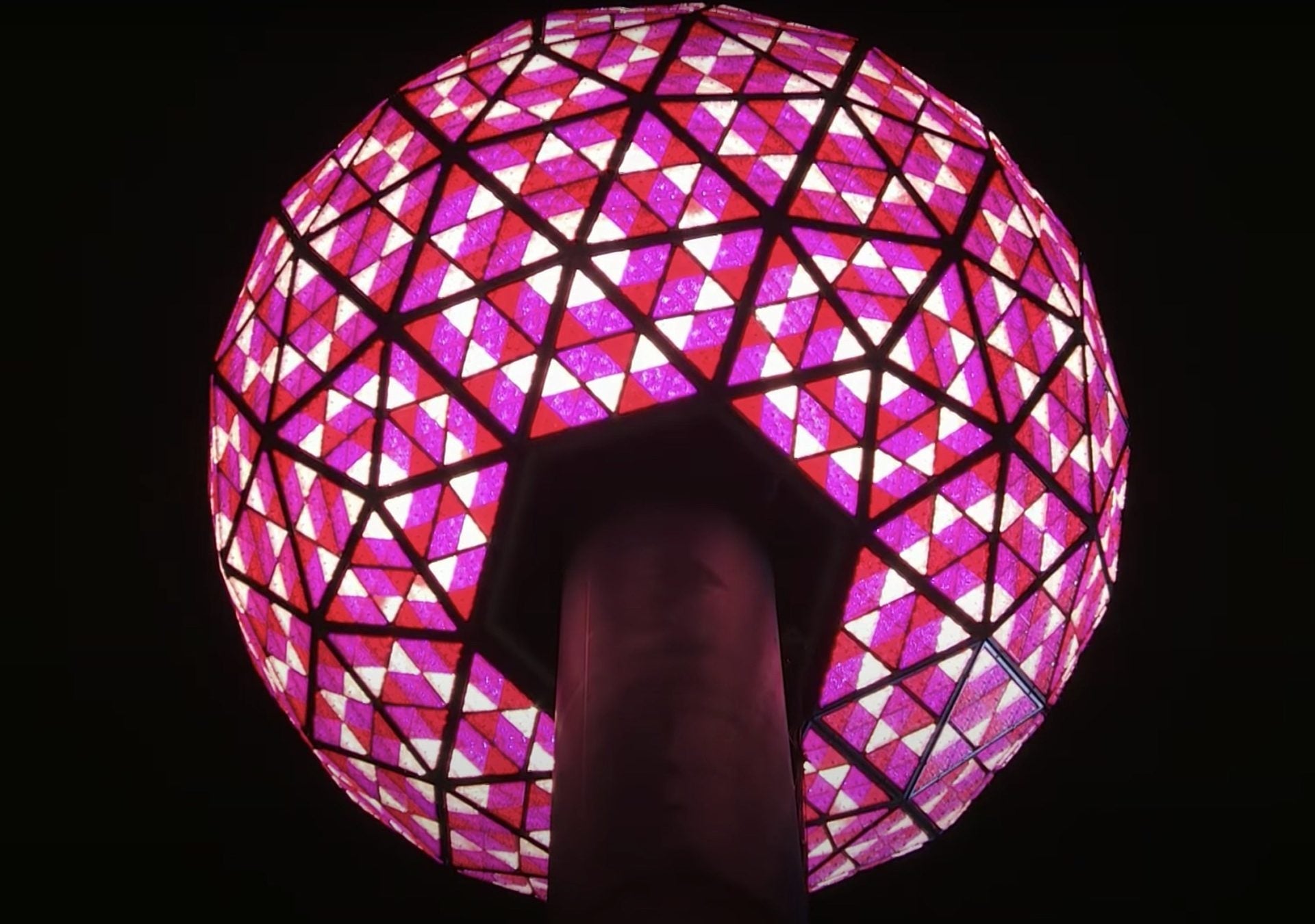 Times Square New Year’s Eve celebration going virtual this year