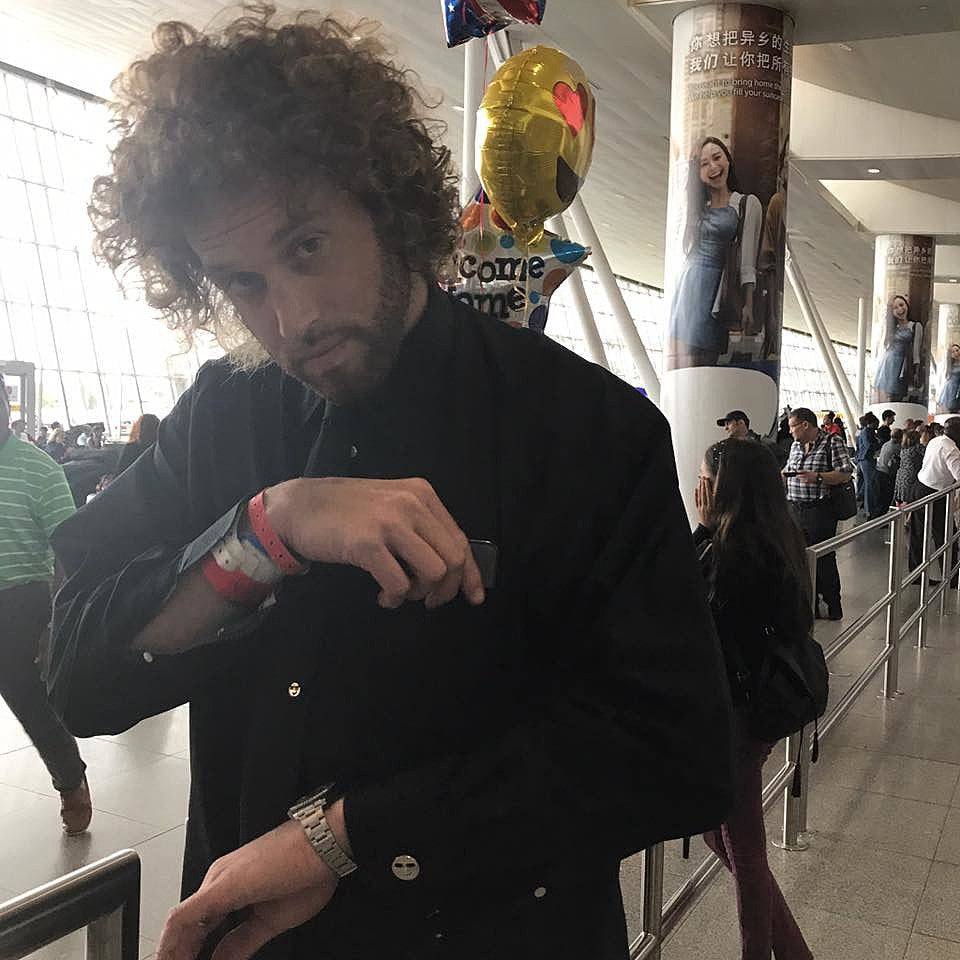 T.J. Miller (Silicon Valley) accused of sexual & physical assault, denies claims