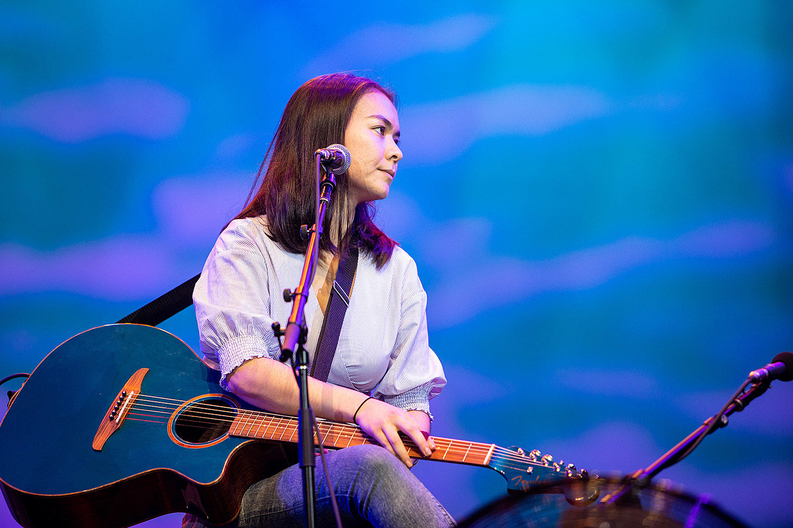 stream Mitski’s new song “Two Slow Dancers”