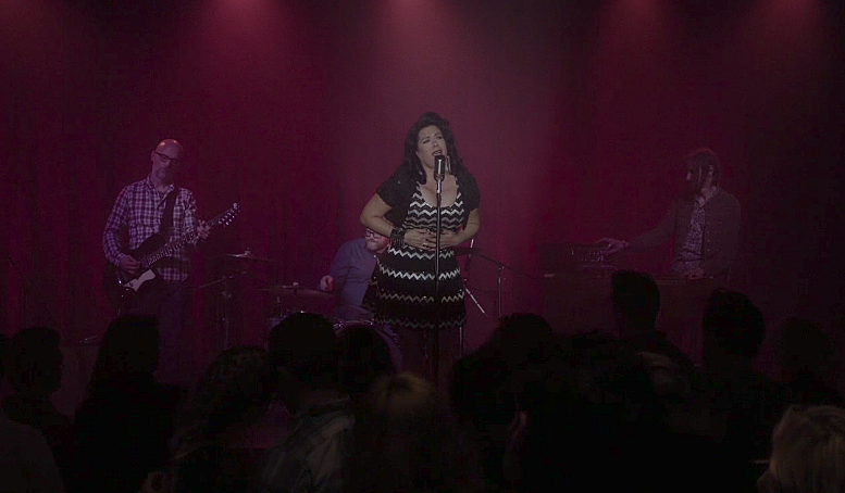Moby and Rebekah Del Rio performed in tonight’s ‘Twin Peaks: The Return’