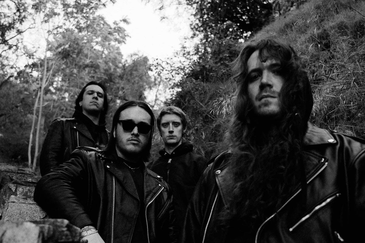 Upon Stone announce debut LP ‘Dead Mother Moon,’ share title track