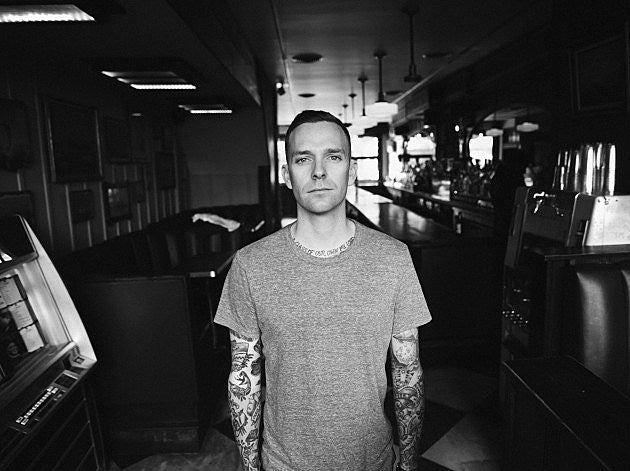 The Movielife’s Vinnie Caruana announces solo album & full-band tour with Brandon Reilly
