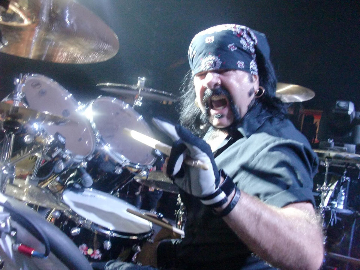 Vinnie Paul reportedly had a “major heart attack”