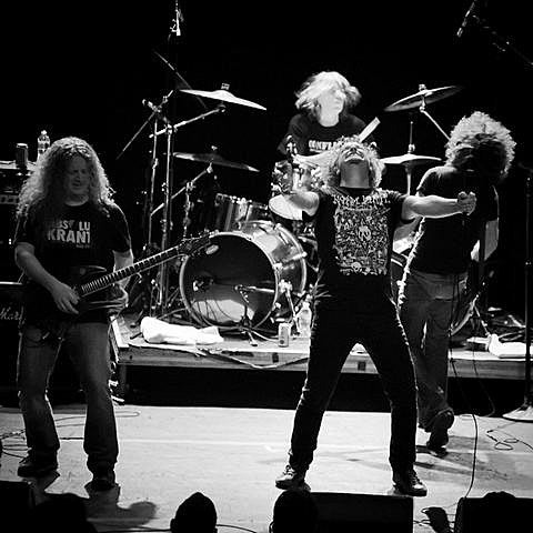 Voivod releasing new EP ‘Post Society’ (stream the title track)