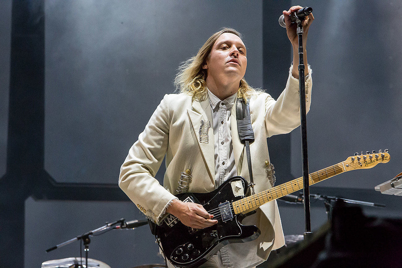 Arcade Fire debut new song “Signs of Life” (watch)