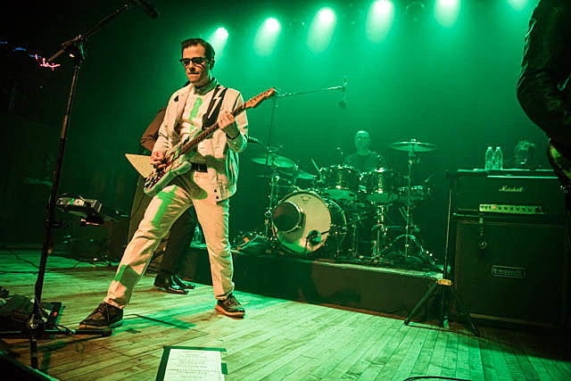 Weezer played Rough Trade acoustic, ‘The Tonight Show’ & ‘Good Morning America’ (videos + more Warsaw pics)