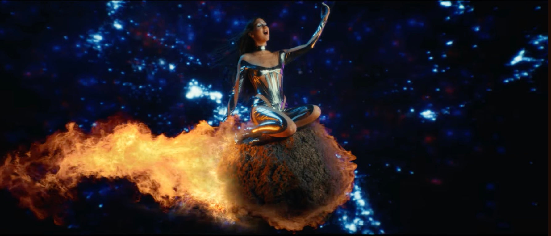 Weyes Blood shares lost “Andromeda” video for ‘Titanic Rising’ 5th anniversary