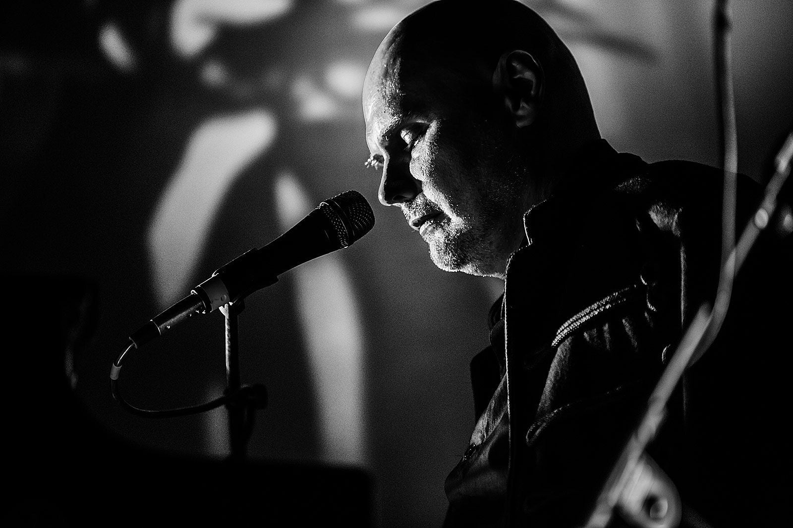 Billy Corgan covered Sharon Van Etten, played new material at tour opener (video, setlist)