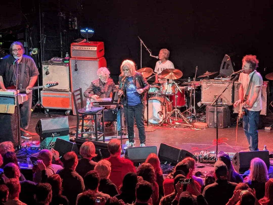 Yo La Tengo had Lucinda Williams for Hanukkah Night 7 (setlist, video)