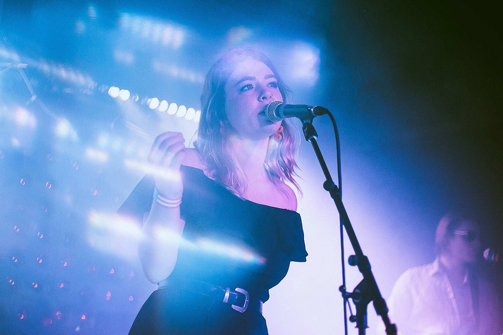 Yumi Zouma played Baby’s All Right twice (night 2 pics)