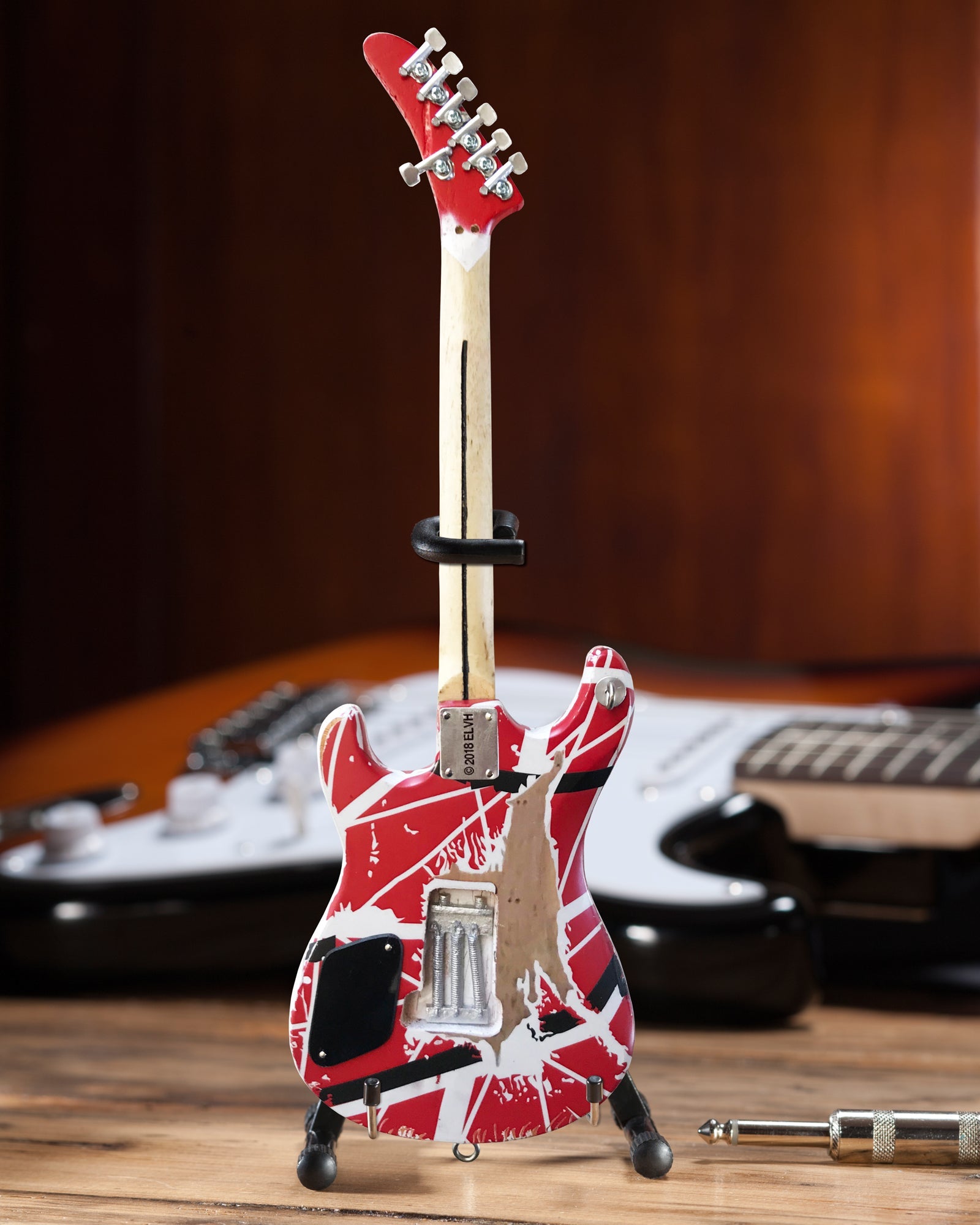 *NEW - EVH 5150 EDDIE VAN HALEN MINI GUITAR REPLICA COLLECTIBLE - OFFICIALLY LICENSED