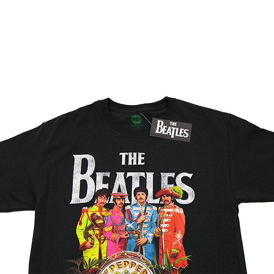 SGT LONELY BAND CLUB T-SHIRT BEATLES HEARTS PEPPER\'S