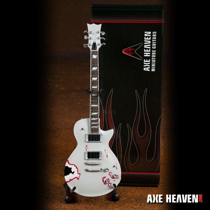 METALLICA - JAMES HETFIELD - SIGNATURE TRUCKSTER MINI GUITAR