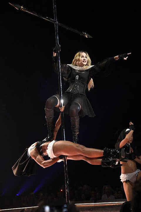 Madonna’s “Rebel Heart Tour” kicked off in Montreal (pics/setlist)