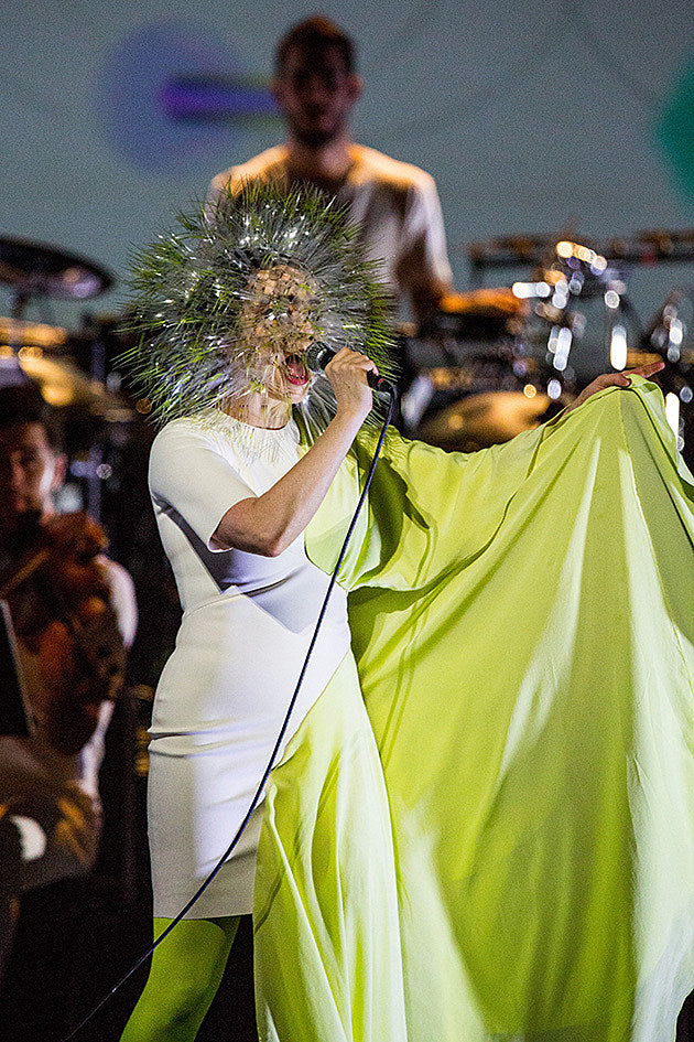 Bjork played 7 NY gigs (pics); WIN GOVERNORS BALL tix (with Bjork, Future Islands, SBTRKT, Little Dragon, more)