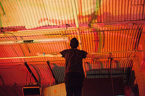 Autre Ne Veut shares “Panic Room,” adds NYC release show to tour (updated dates, video)