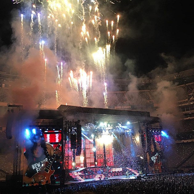 Guns N’ Roses played Metlife Stadium (pics, review, setlist), do it again tonight