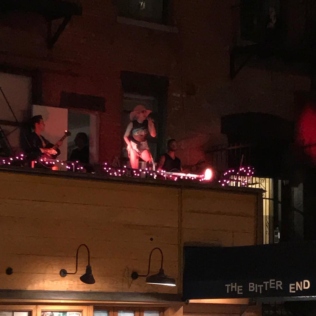 Lady Gaga played outside on Bleecker St. after midnight, after Bitter End (video)