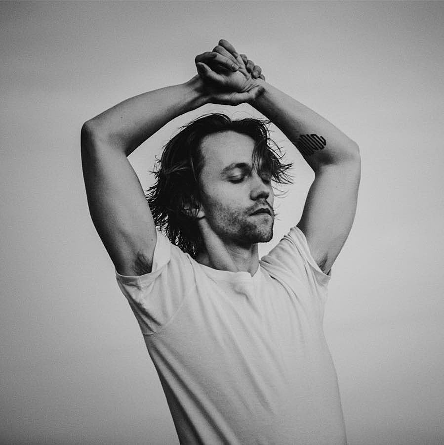 Dive Bar Wisdom with Sondre Lerche