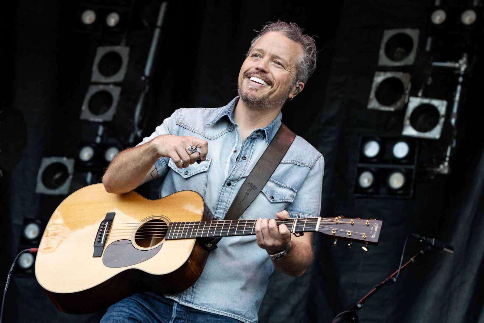 Jason Isbell adds new shows to 2025 solo tour