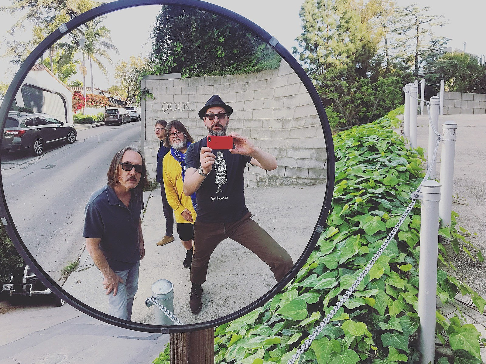 5 Billion in Diamonds (Butch Vig / Ebbot of TSOOL) prep new LP — stream a track