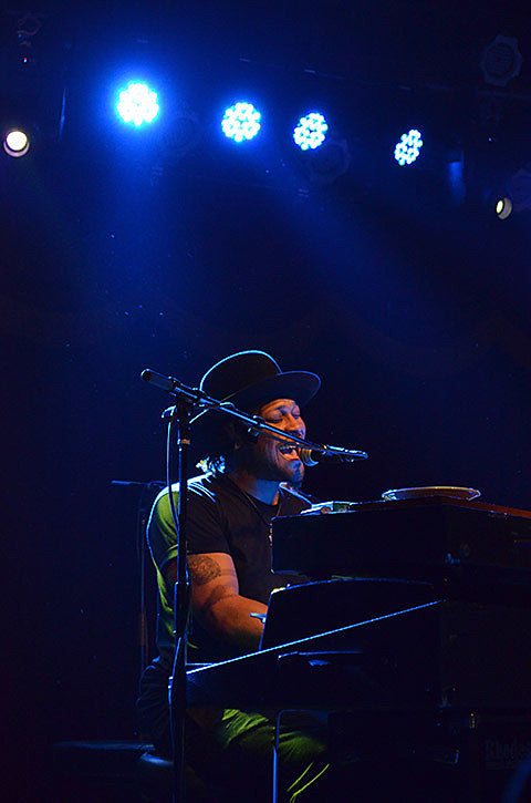 What’s going on Saturday? (D’Angelo, Eyehategod, Movielife, New Lines, Jason Isbell, Lee Ranaldo, California X & more)