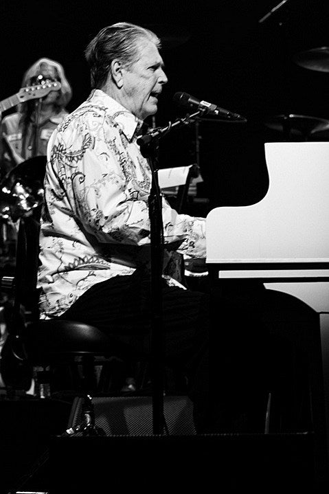 Brian Wilson announces tour with Rodriguez (dates)