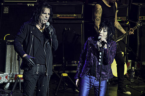 Alice Cooper announces tour