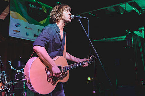 Rhett Miller announces third annual NYC holiday show; Old 97’s tour begins this month (updated dates)