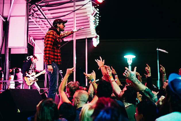 Defeater and Superheaven opening for Four Year Strong