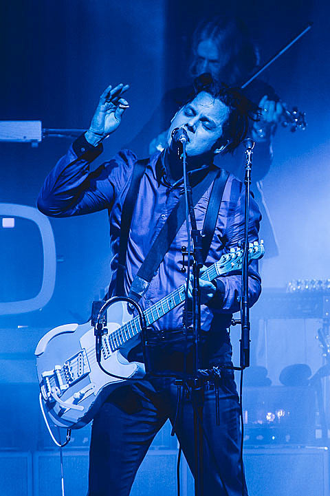 Jack White played 2 sold-out nights @ Austin Music Hall (pics, setlists)