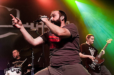 Clutch supporting ‘Psychic Warfare’ on tour, playing holiday shows with Crobot & Valkyrie (dates, video)