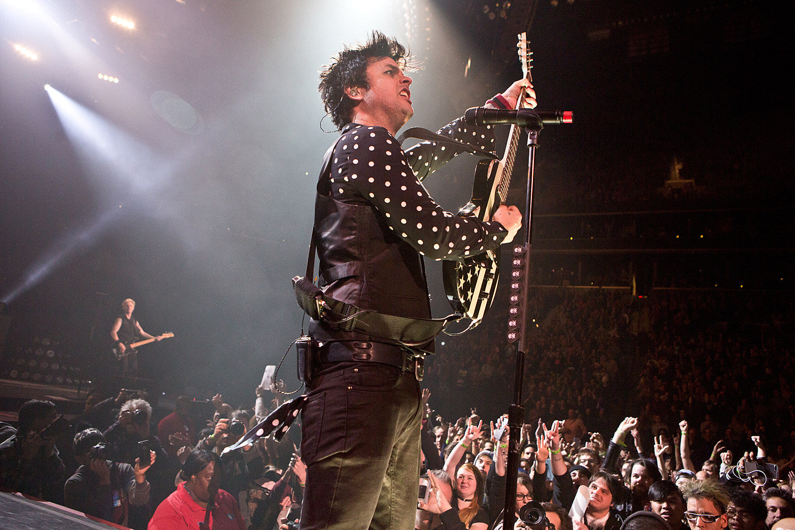 Green Day played Barclays Center with Against Me! (pics, setlists)