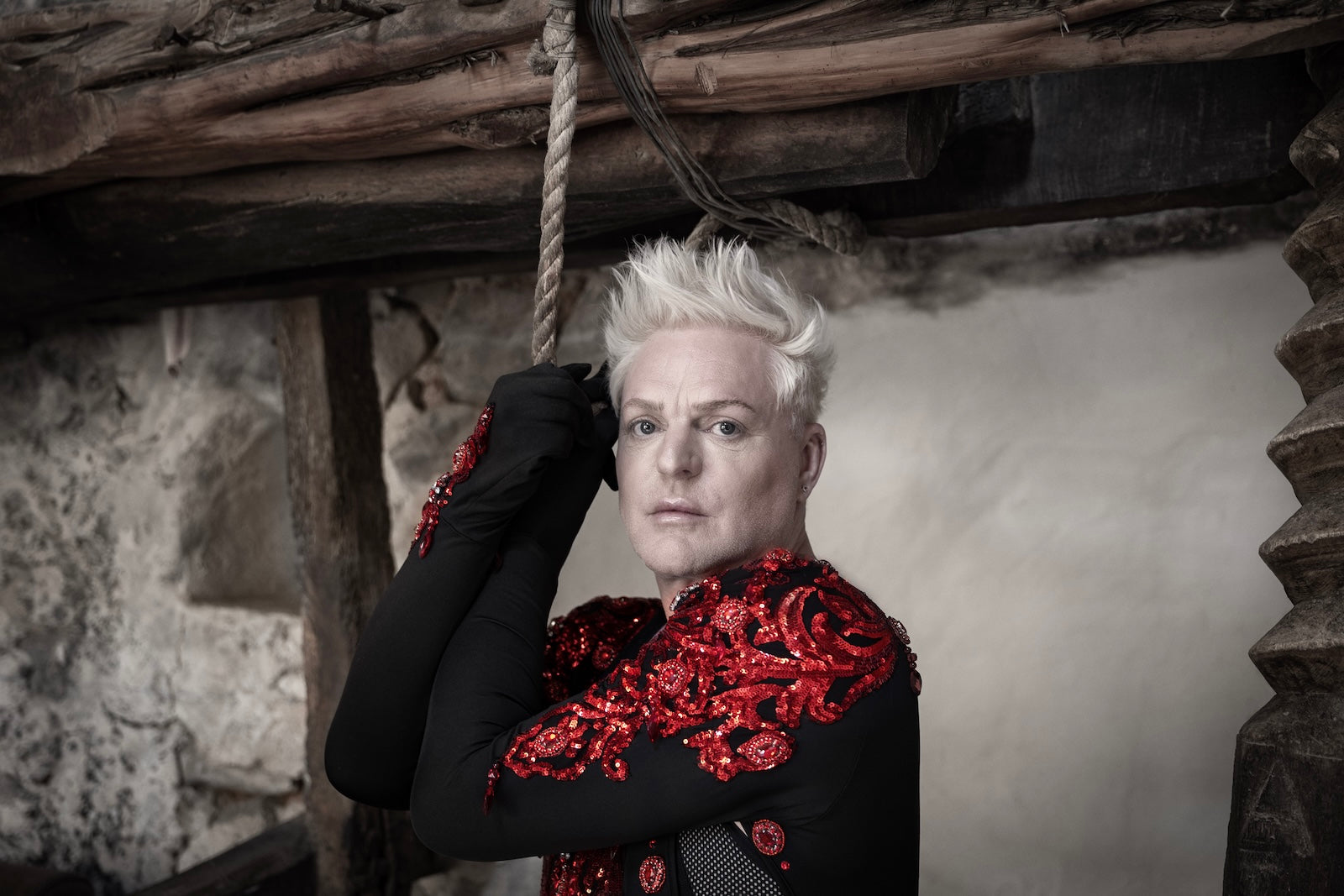 Erasure’s Andy Bell announces new solo album & tour, shares “Don’t Cha Know”