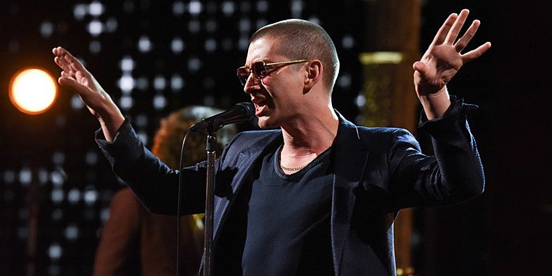 Arctic Monkeys are here, played ‘Colbert,’ playing Forest Hills with Mini Mansions tonight