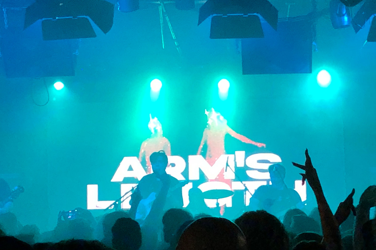 Arm’s Length, Carly Cosgrove & Saturdays At Your Place brought the feels to Brooklyn on 4/20